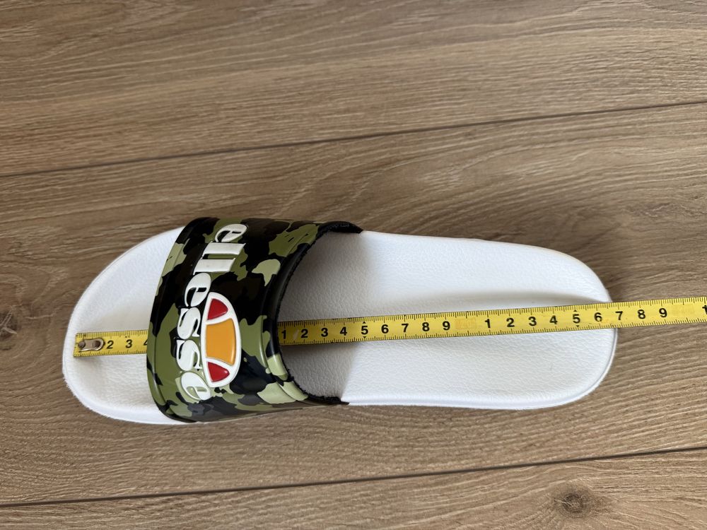 Шльопанці Ellesse 41 розмір