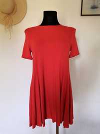 Czerwona krótka sukienka z krótkim rękawem zara