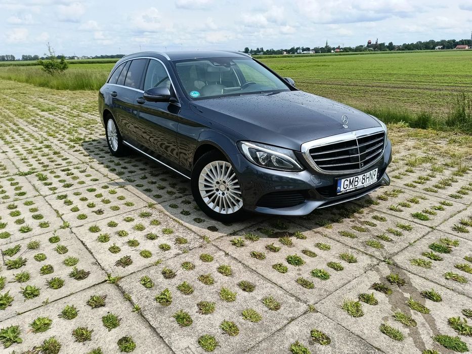 Mercedes-Benz Klasa C Mercedes c klasa bogata wersja