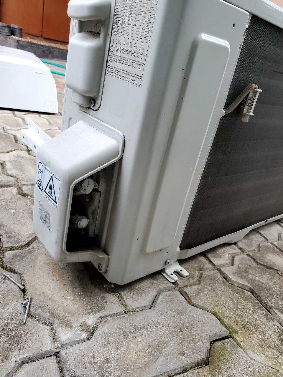 Кондиціонер NEOCLIMA NS/NU-09EHXIw1Z, б/у в Херсоні