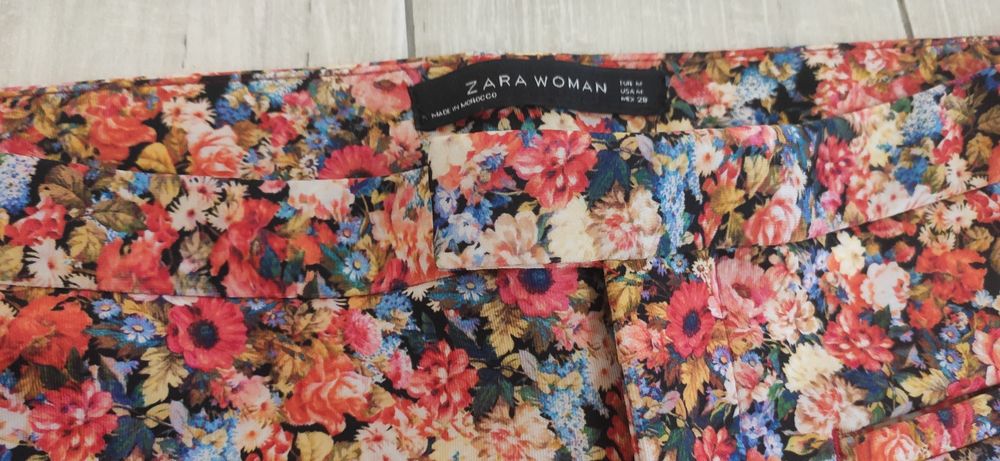 Штаны брюки Zara размер С-М укороченные зара
