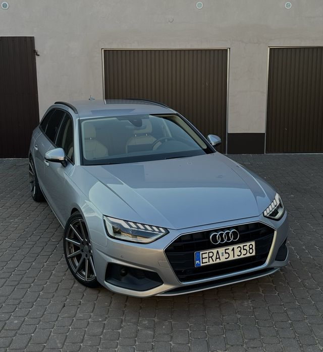 Audi A4 B9.5 LIFT Virtual cockpit 3 strefy 2.0tdi (30 TDI) AUTOMAT