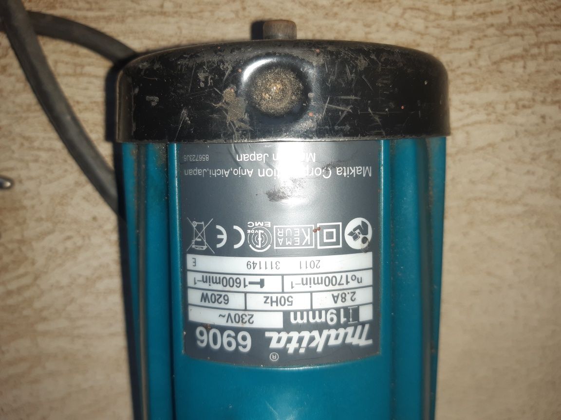 Ударный гайковерт Makita 6906