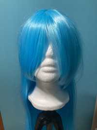 Niebieska peruka cosplay