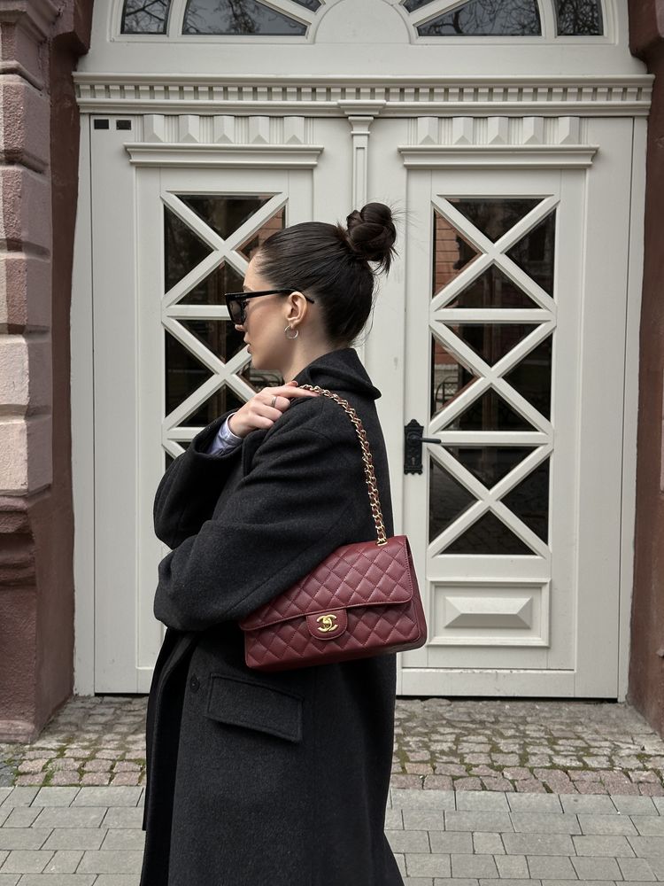 Сумка в стилі Chanel Classic 2.55 Medium Double Flap in Burgundy/Gold