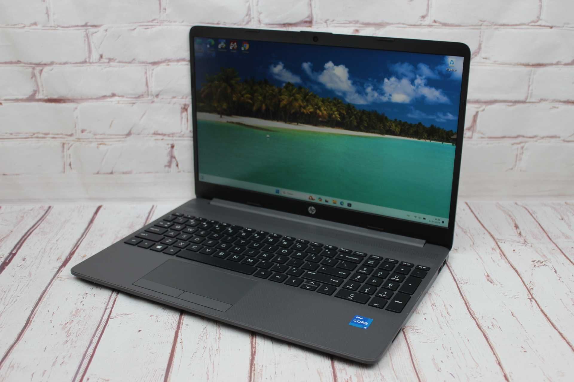 Ігровий ноутбук ультрабук HP 15.6 / i5-1135g7 / 16gb DDR4 /SSD / IPS