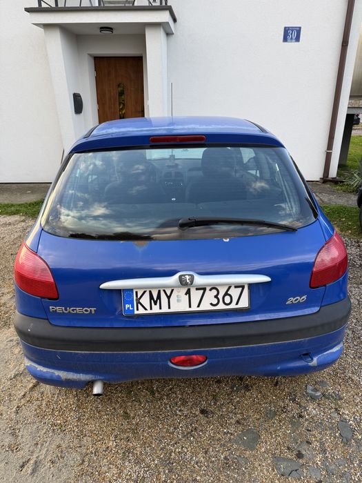 Peugeot 206 uszkodzony