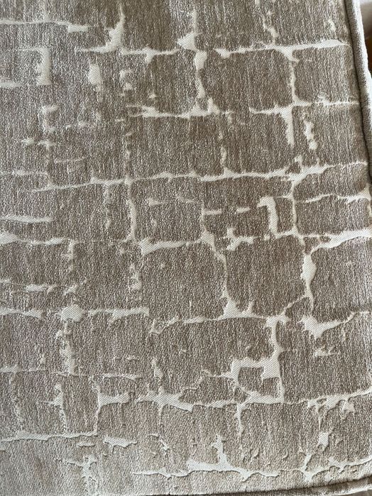 Sofá (com cama) e pufes