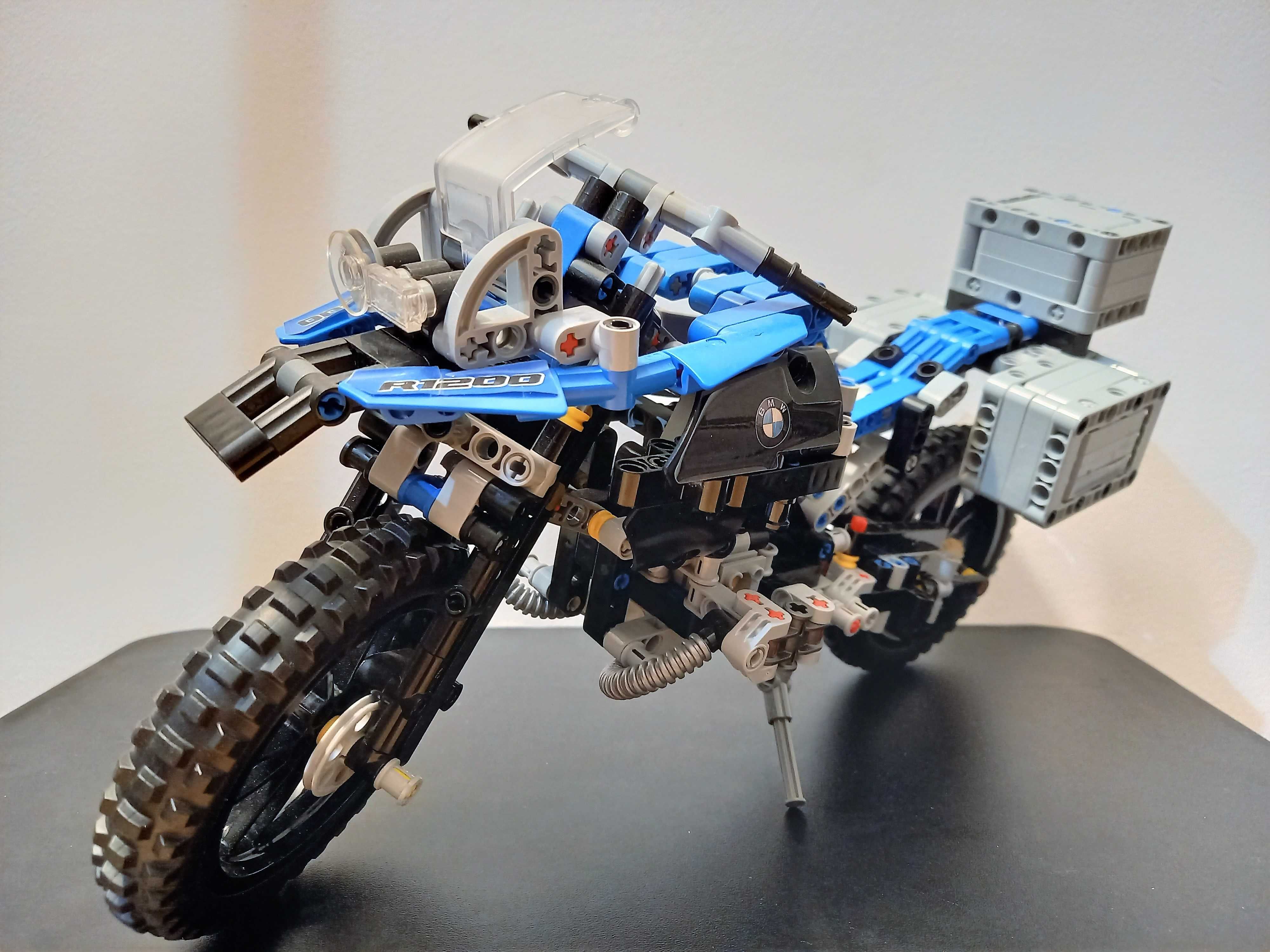 LEGO Technic 42063 BMW R 1200 GS Adventure