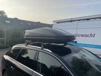 Bagażnik dachowy box Thule Touring M Anthracite Aeroskin 400 L
