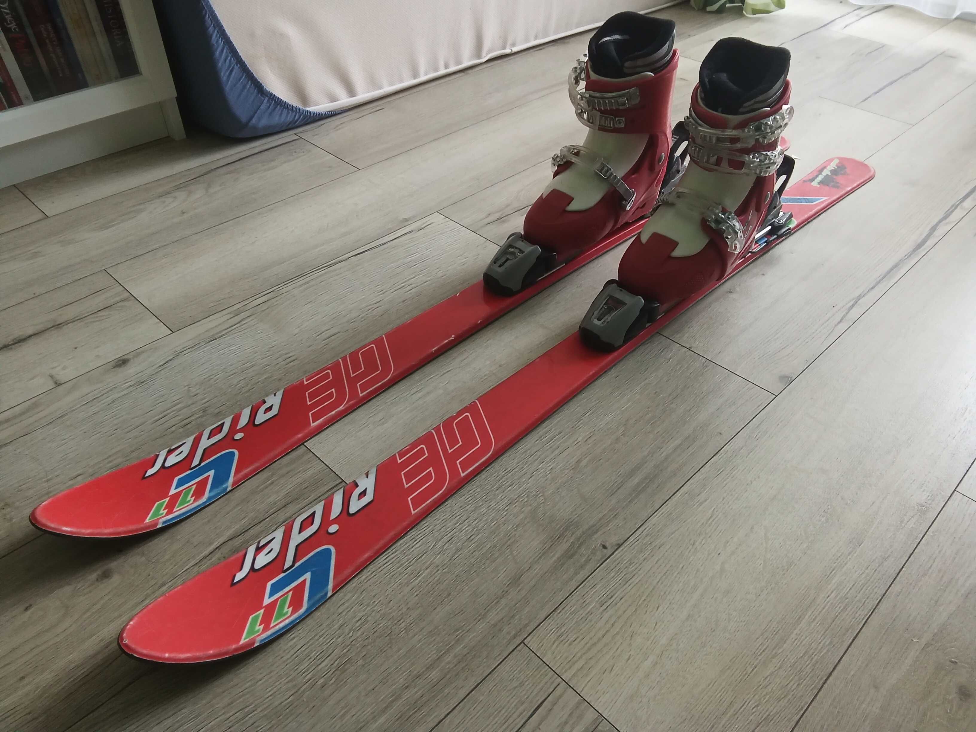 Narty+ buty narciarskie dziecięce.