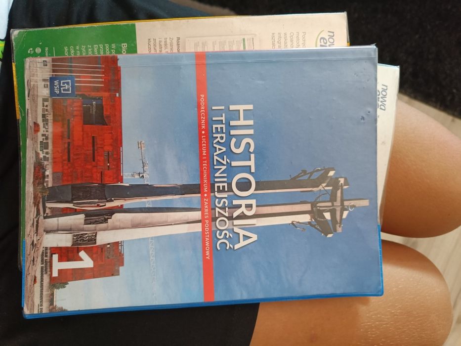 Podręcznik historia i teraźniejszość zakres podstawowy