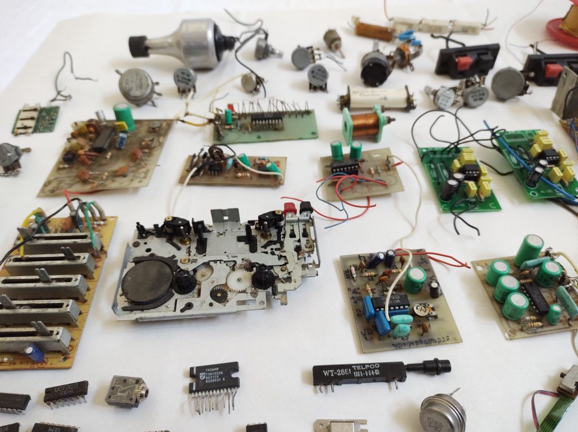 Części elektroniczne zestaw radio amatora serwisanta układy scalone