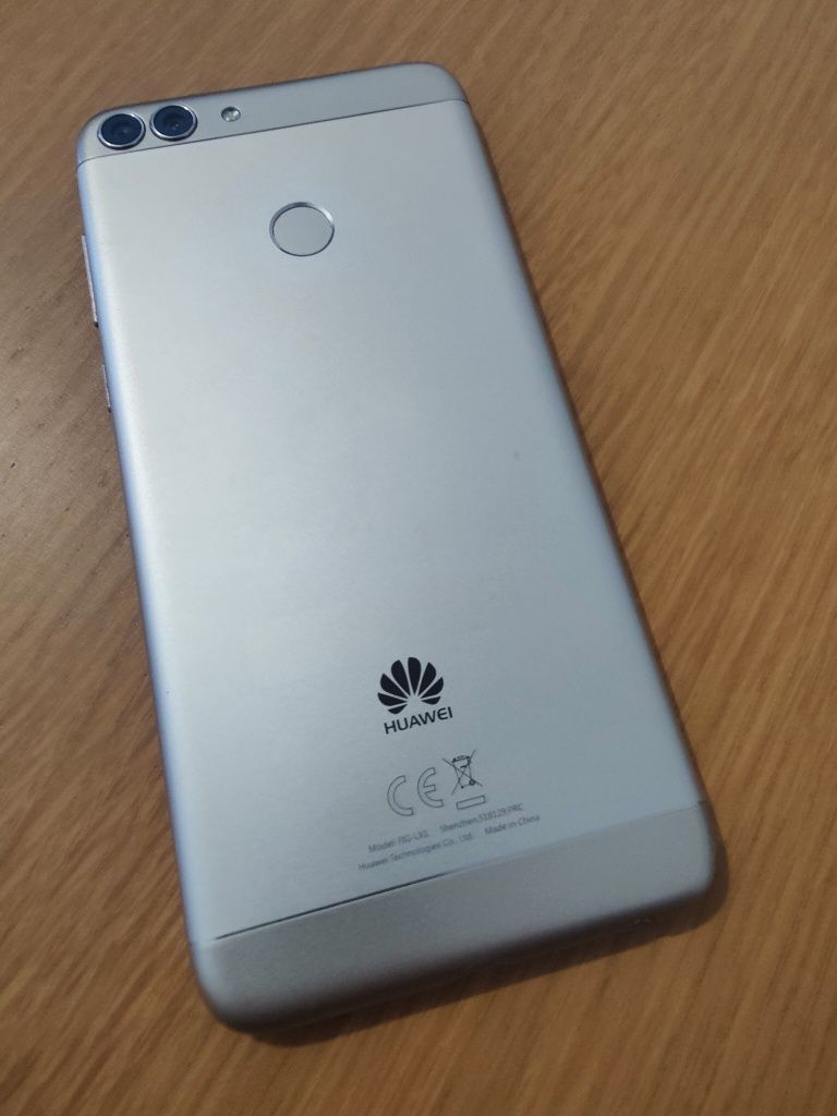 Huawei P Smart FIG-LX1