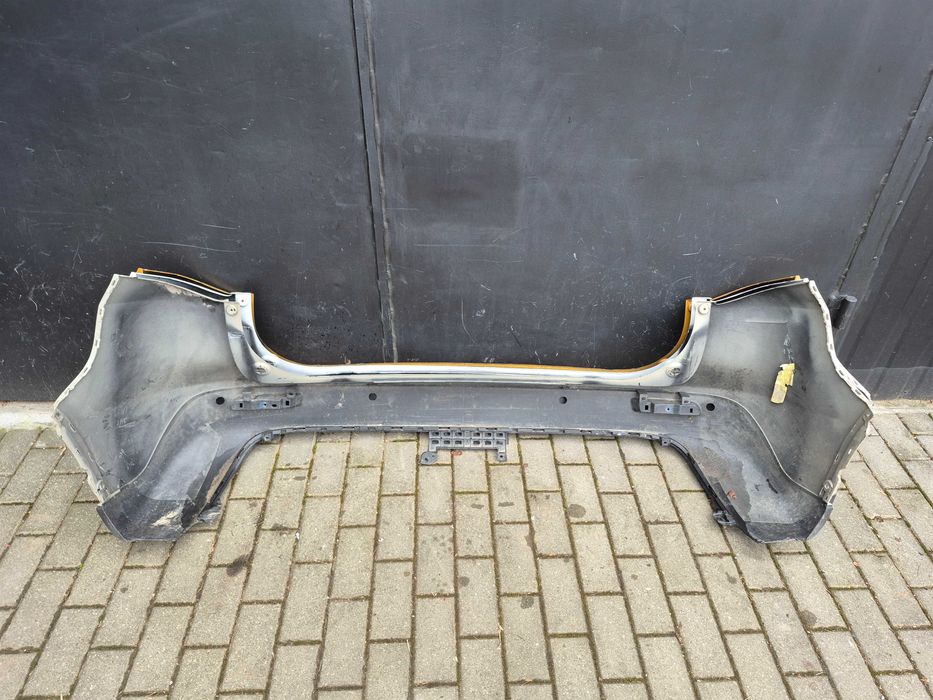 Suzuki Vitara II 2015- Zderzak PDC tył tylny oryginalny