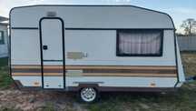 KNAUS 400  tel.539 563 283 Możliwość prysznica