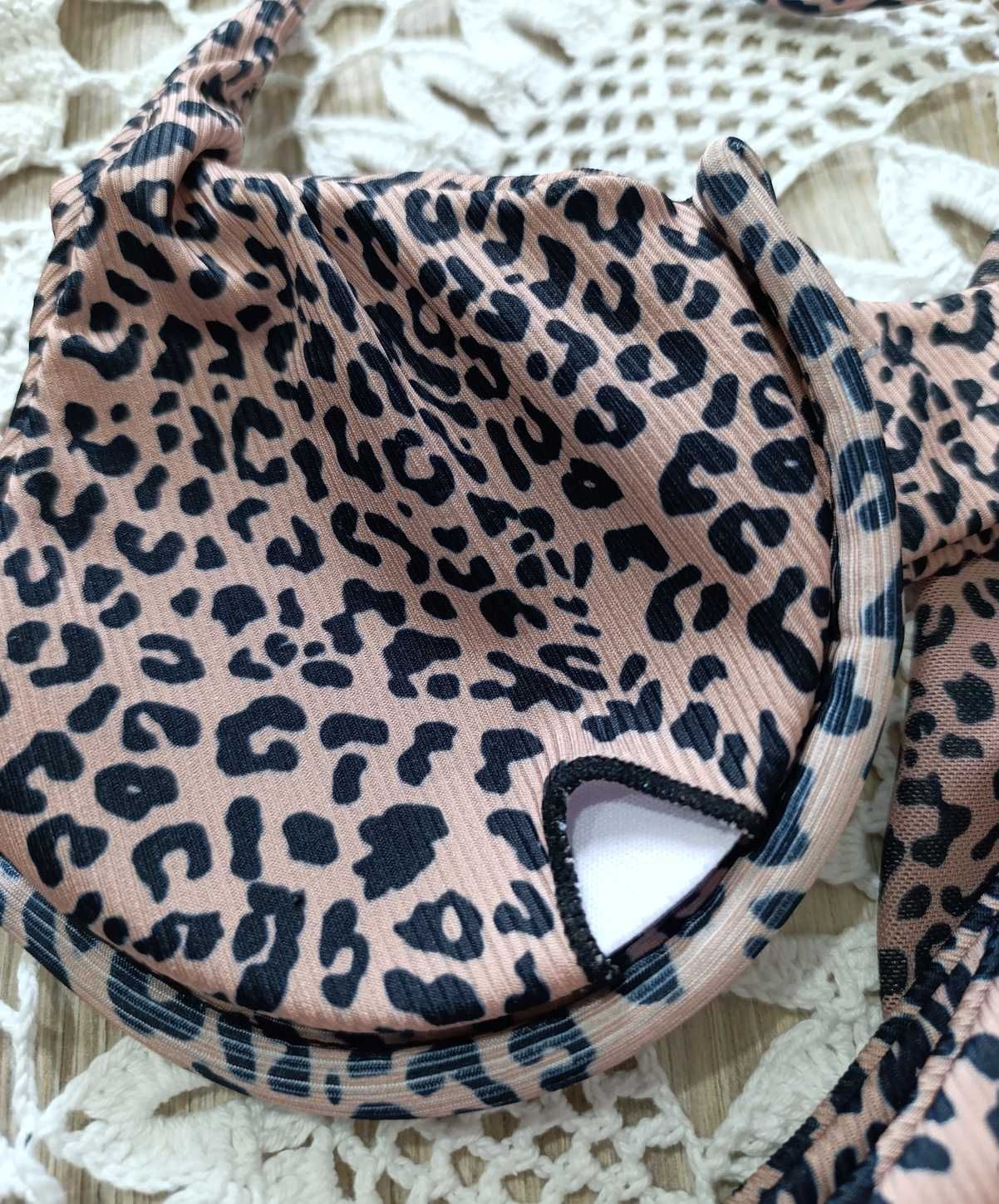 NOWY strój kąpielowy z pareo dwuczęściowy leopard rozmiar 40 L