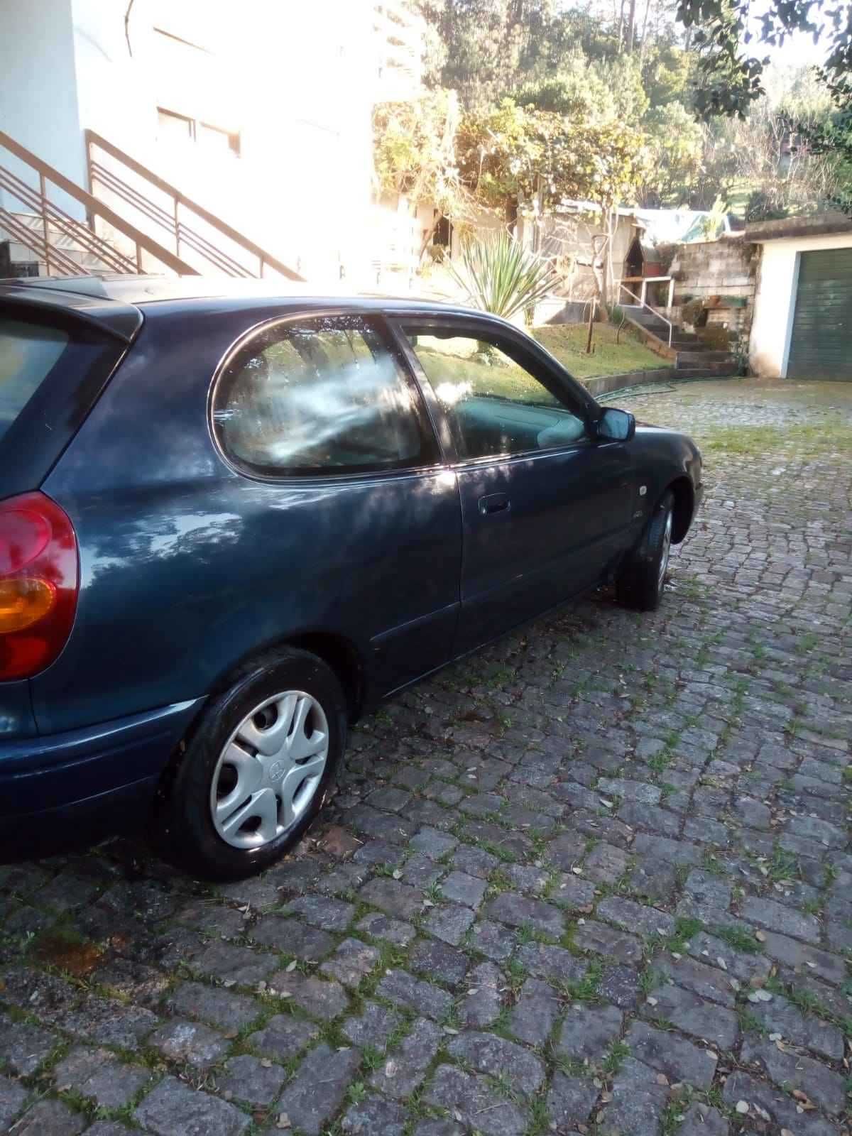 Toyota Corola 2 lugares Ótimas Condições