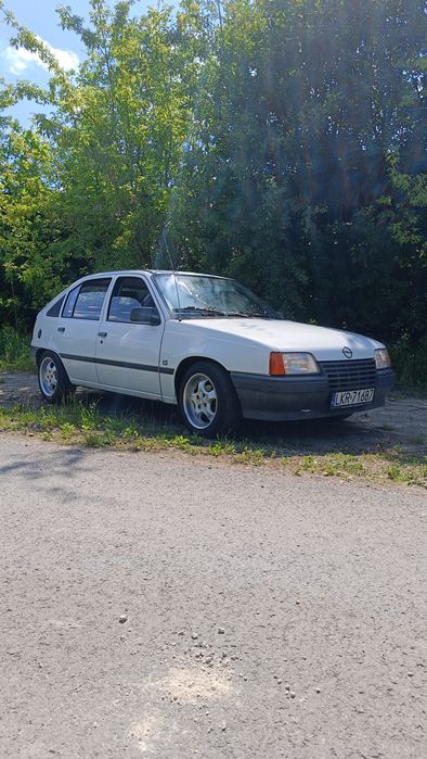 Opel Kadett E 1.3 benzyna