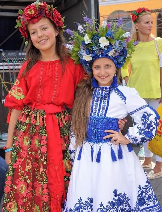 Изготовление на заказ эксклюзивных украинских костюмов