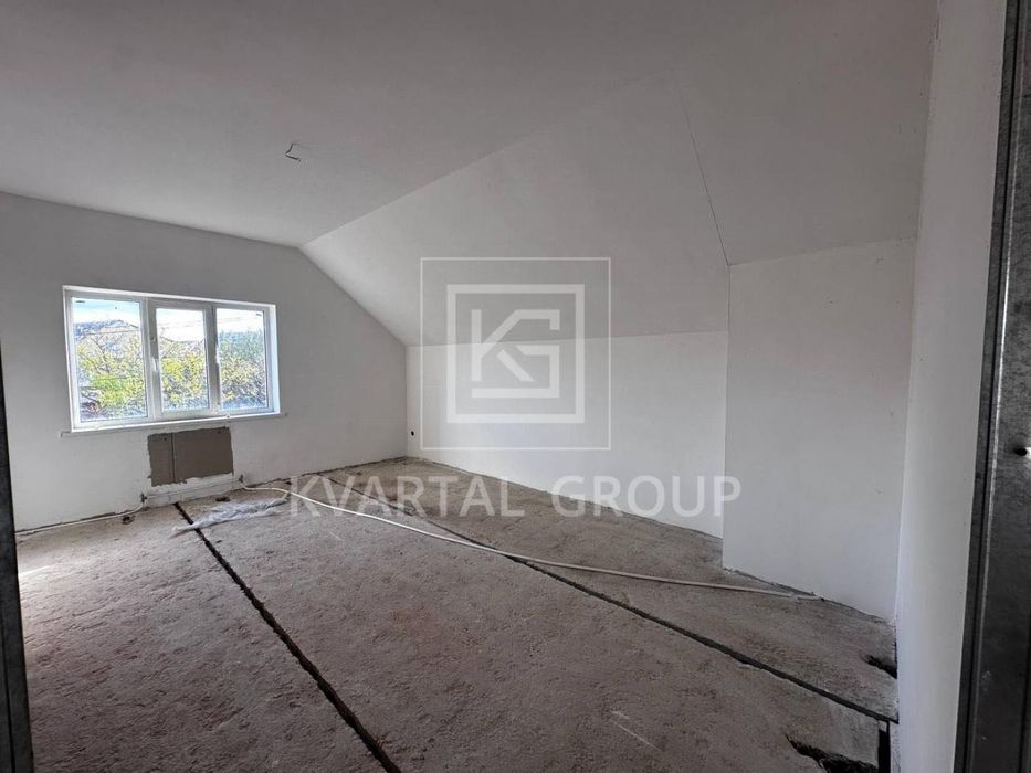 Продам будинок з каміном в Царському селі