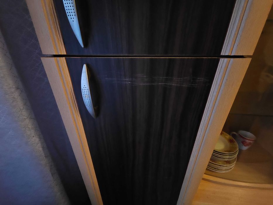 2 zestawy mebli, meblościanki