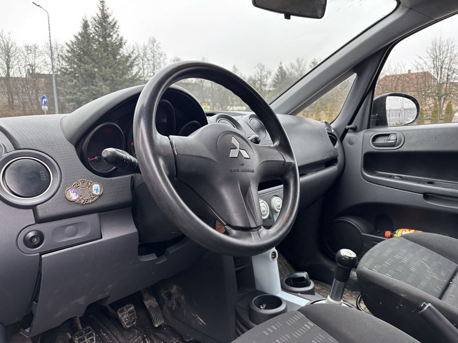Mitsubishi Colt 1.1B 75KM 2006