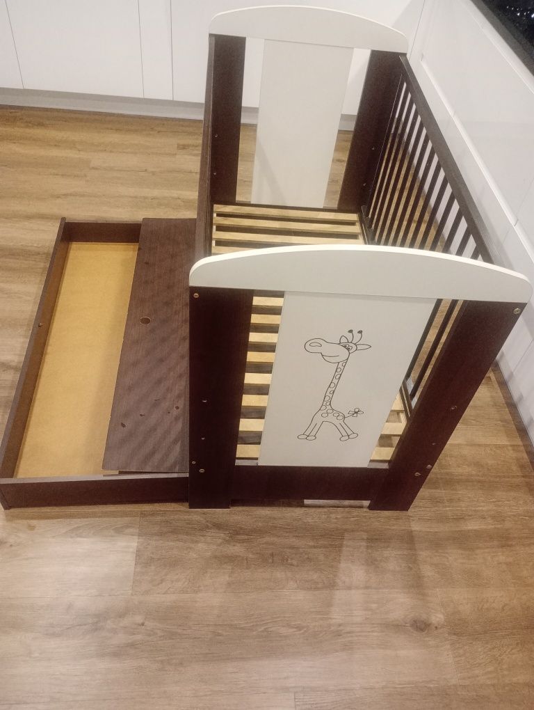 Łóżeczko dziecięce klupś safari