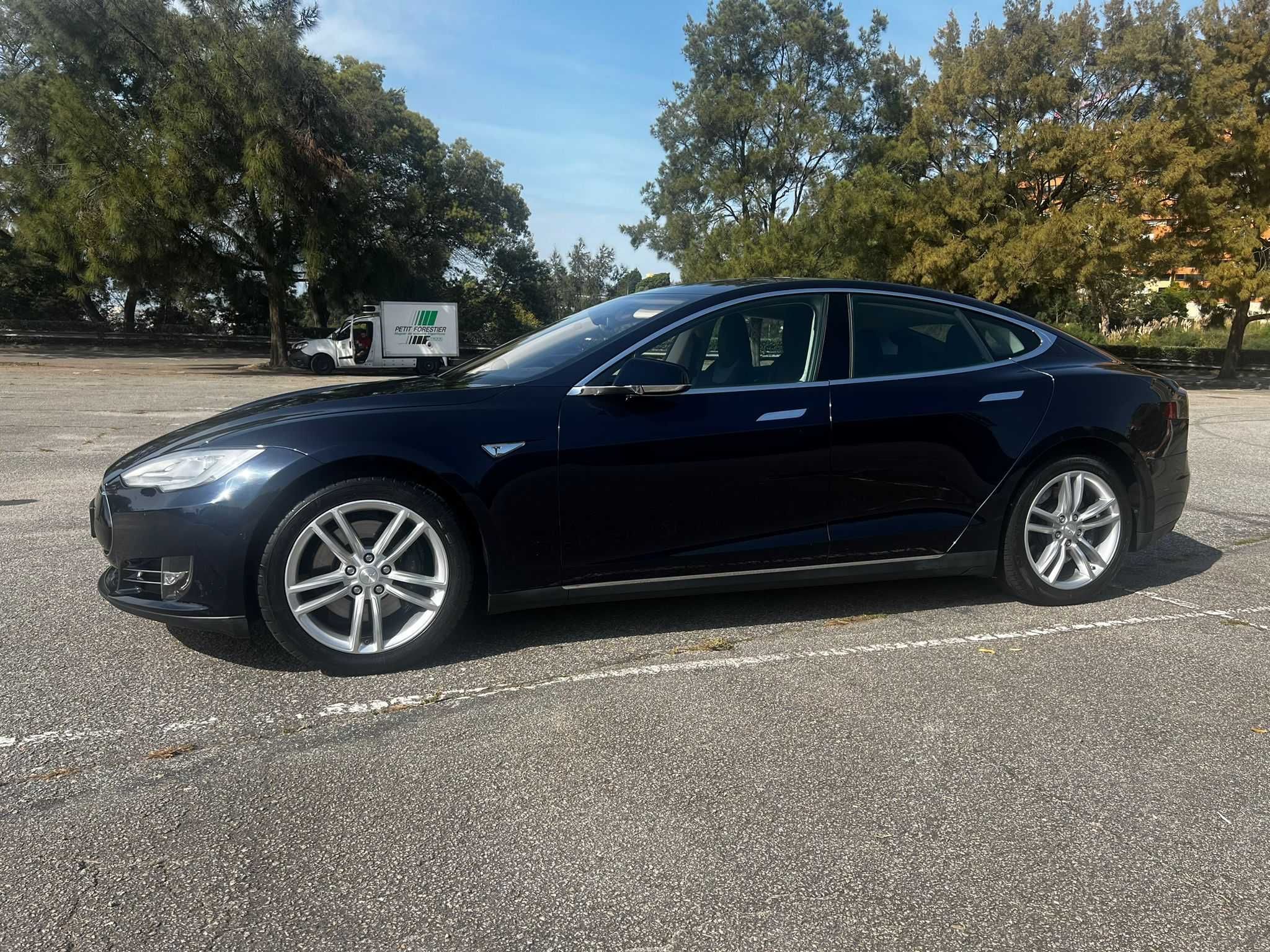 Tesla Model S 60