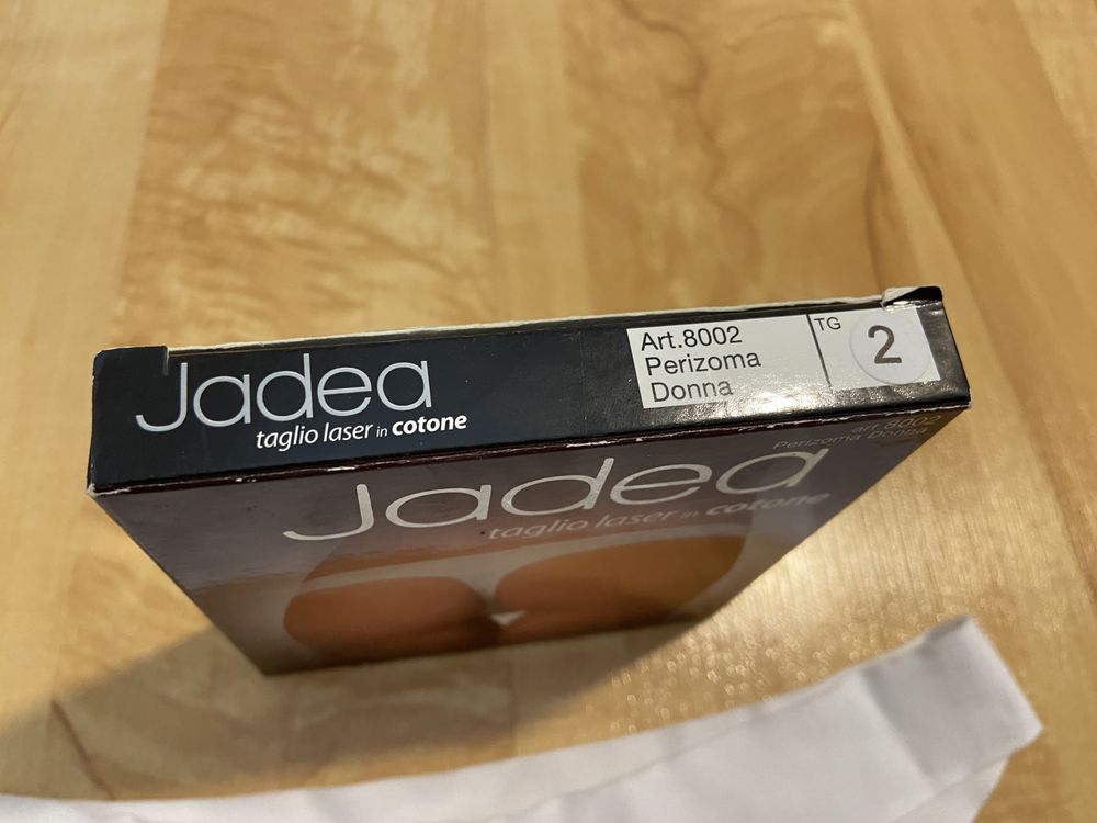 Jadea majtki XS/ S białe damskie bezszwowe laser 8002 nowe stringi