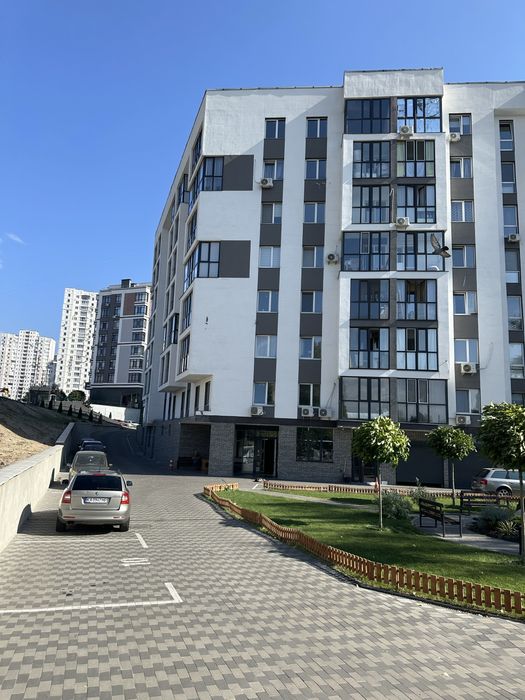 Продаж квартири з ремонтом, Київ Деснянський район, 45м2
