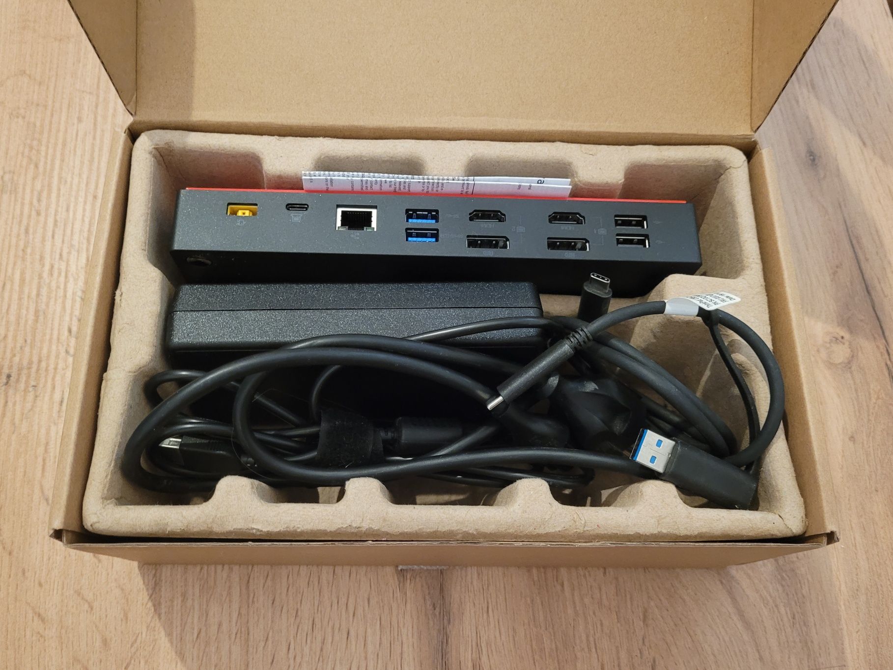 lenovo thinkpad hybrid usb-c with usb-a dock