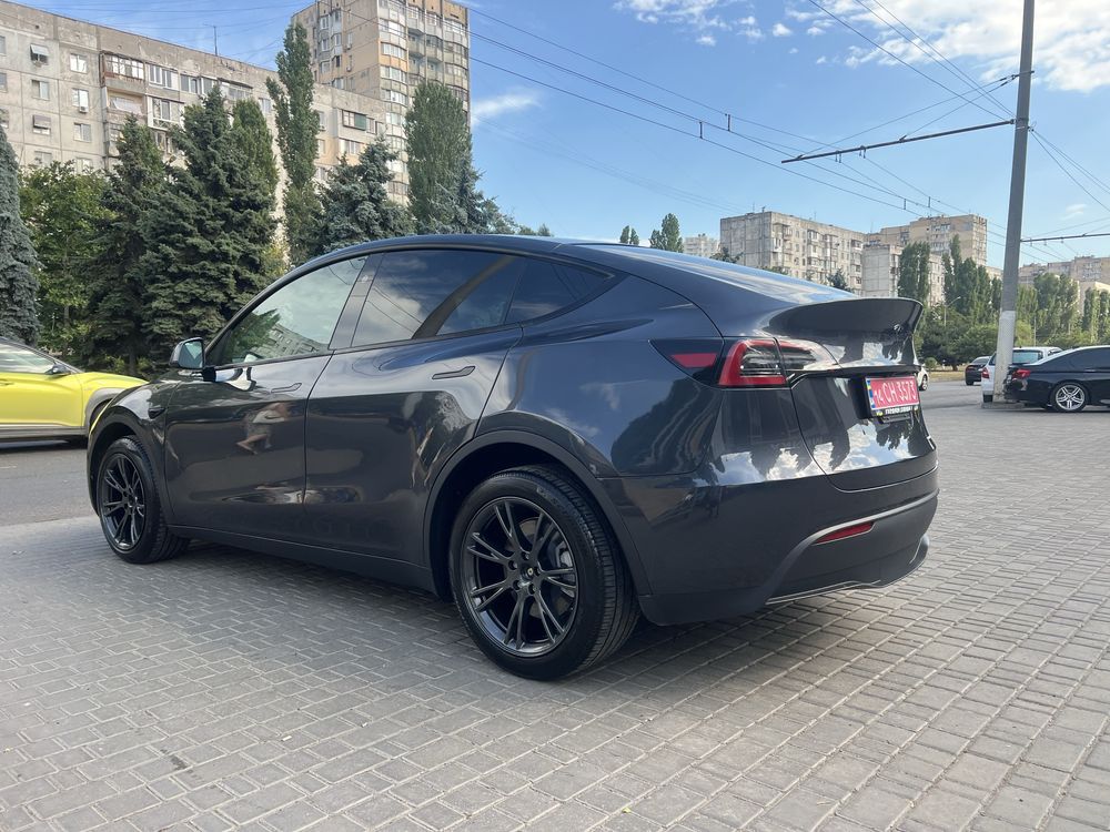 Продам Теслу 2024 года , Tesla Y