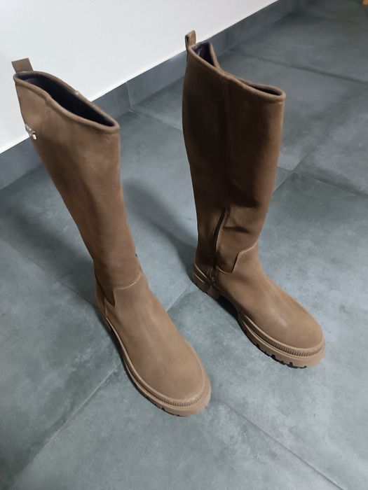 Botas cor tabaco novas 40