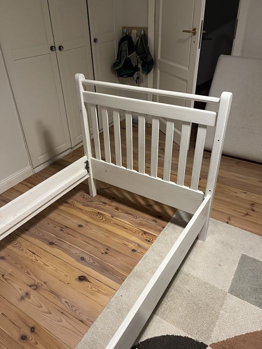 Łóżko dziecięce 100% drewno – solidne