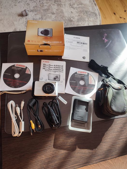 Фотоапарат Canon