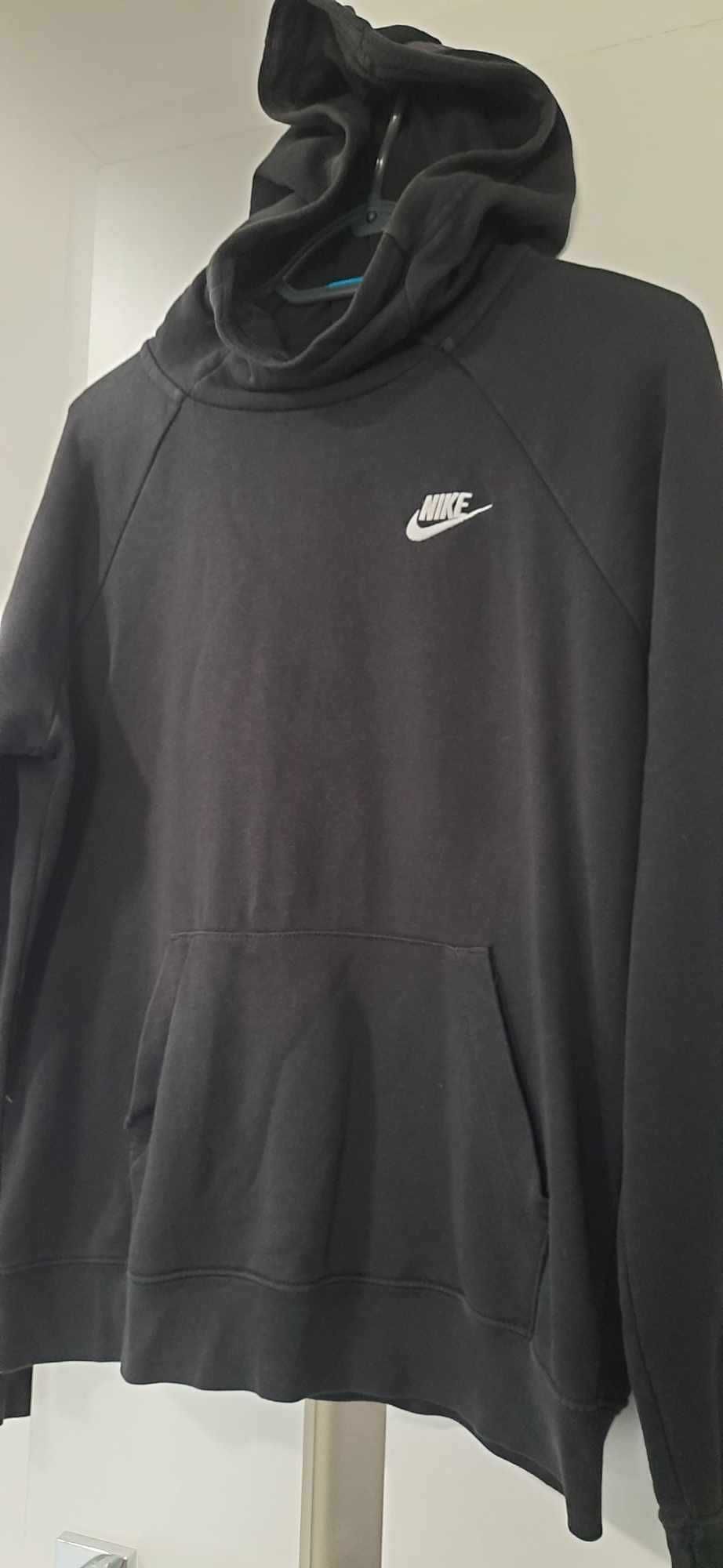 Śliczna bluza Nike r.S