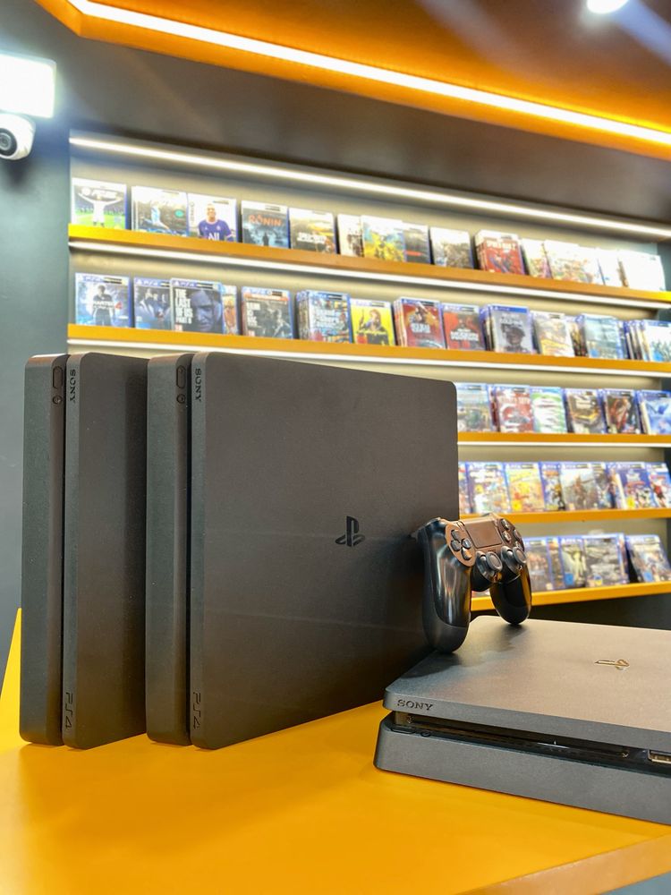 PlayStation 4 Slim з гарантією 12 місяців від магазину