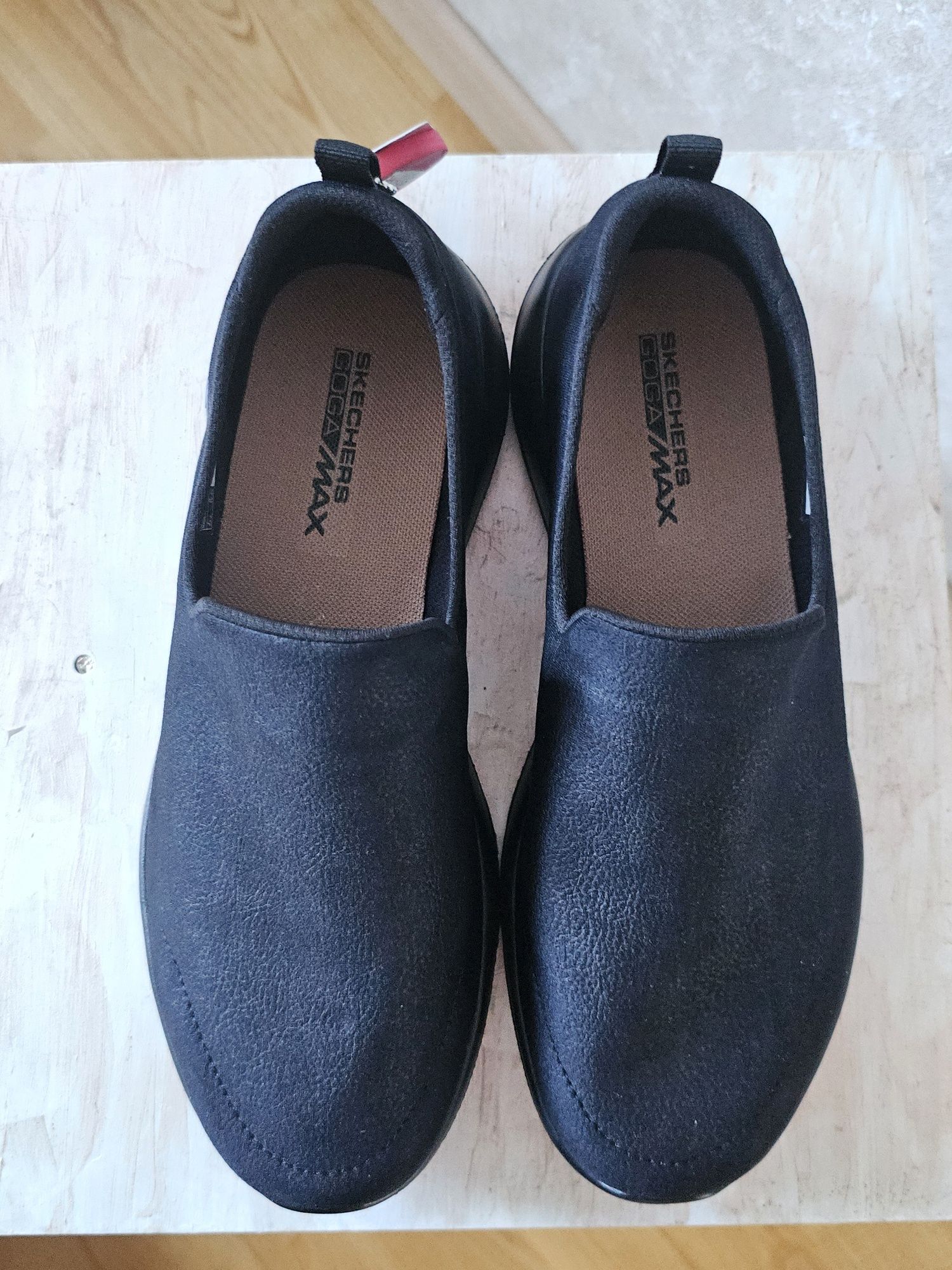 Мокасини сліпони Skechers "Sassies Butterfly" 38розмір/25см