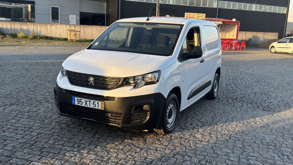 Peugeot partner 1.6 HDI 2019 3 lug