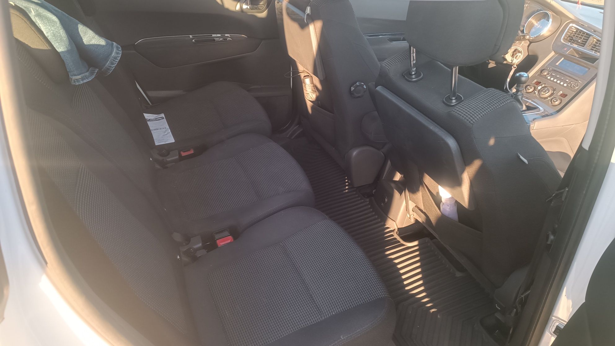Sprzedam peugeot 5008