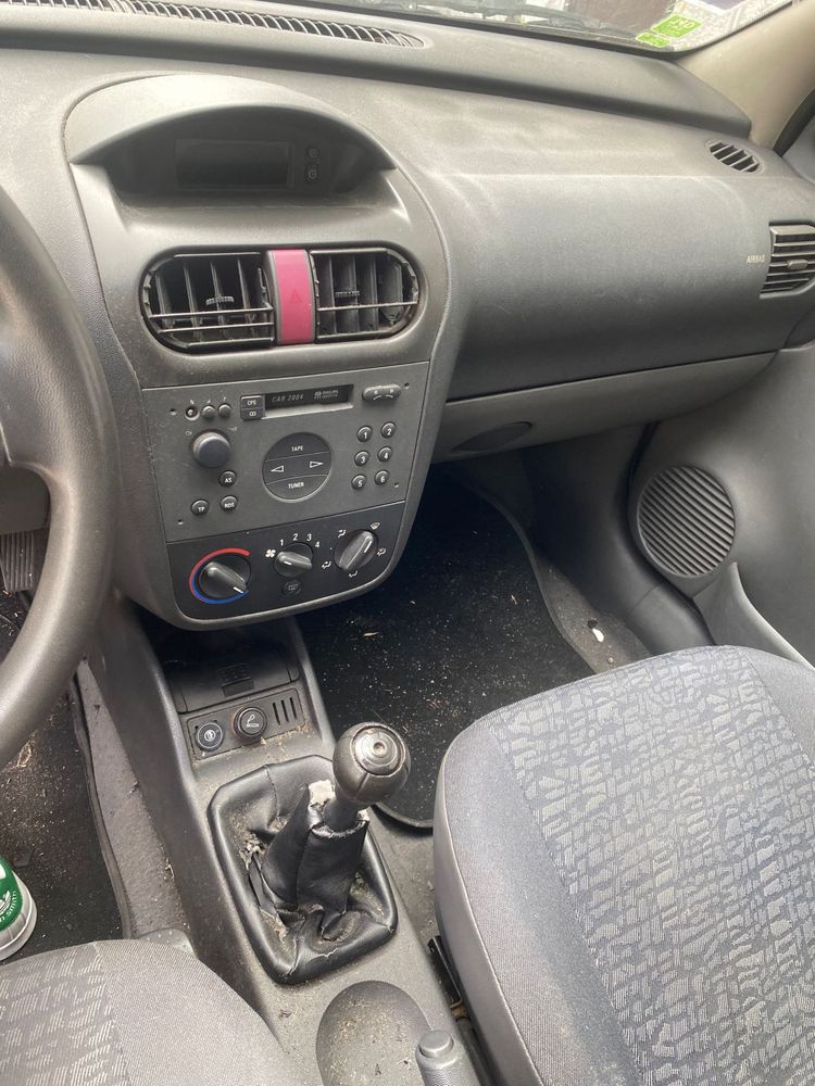 Opel Corsa 1.2 cor preto usado