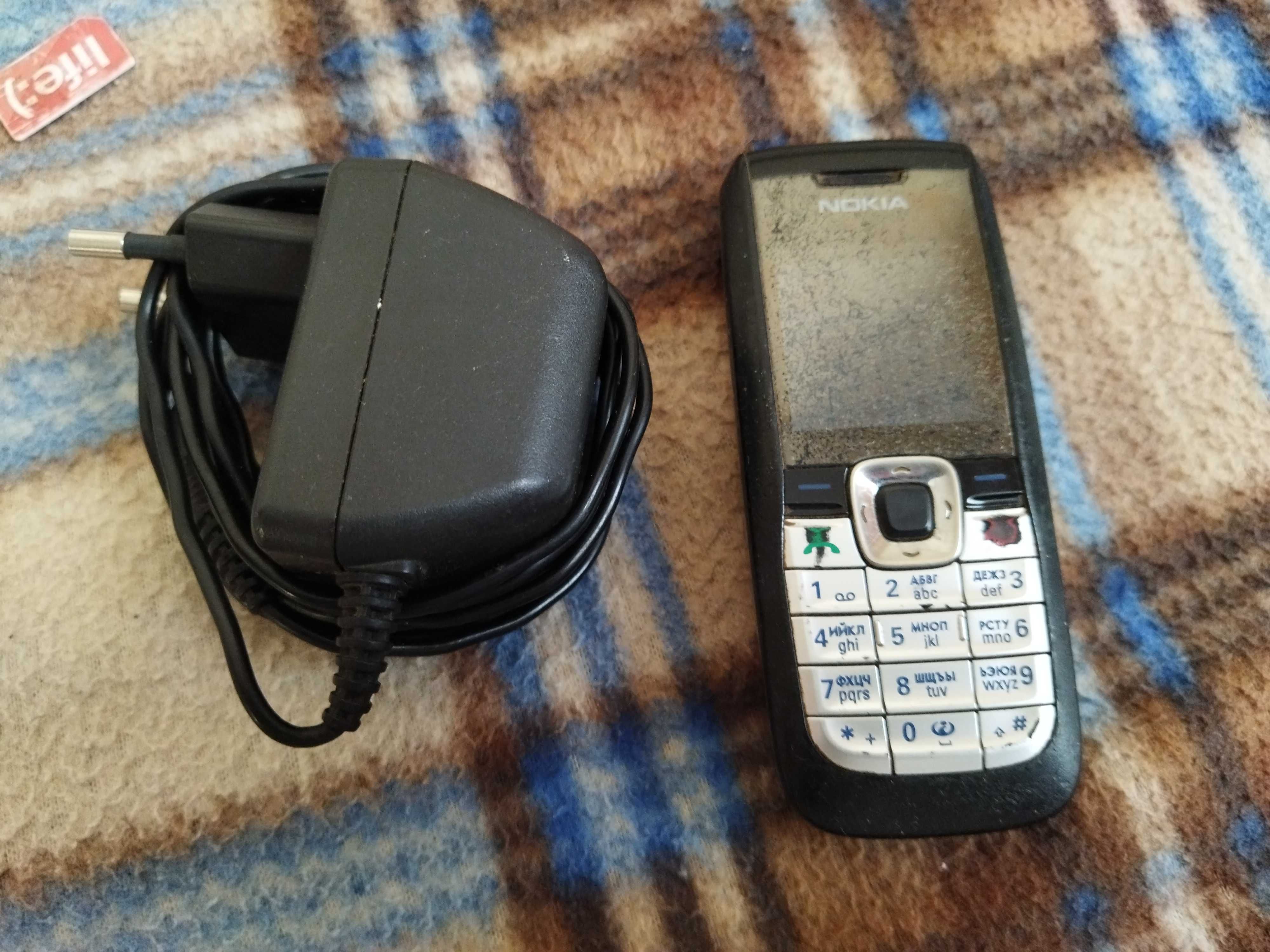 Nokia 2610+ зарядка. Отлично работает. Отправка НП