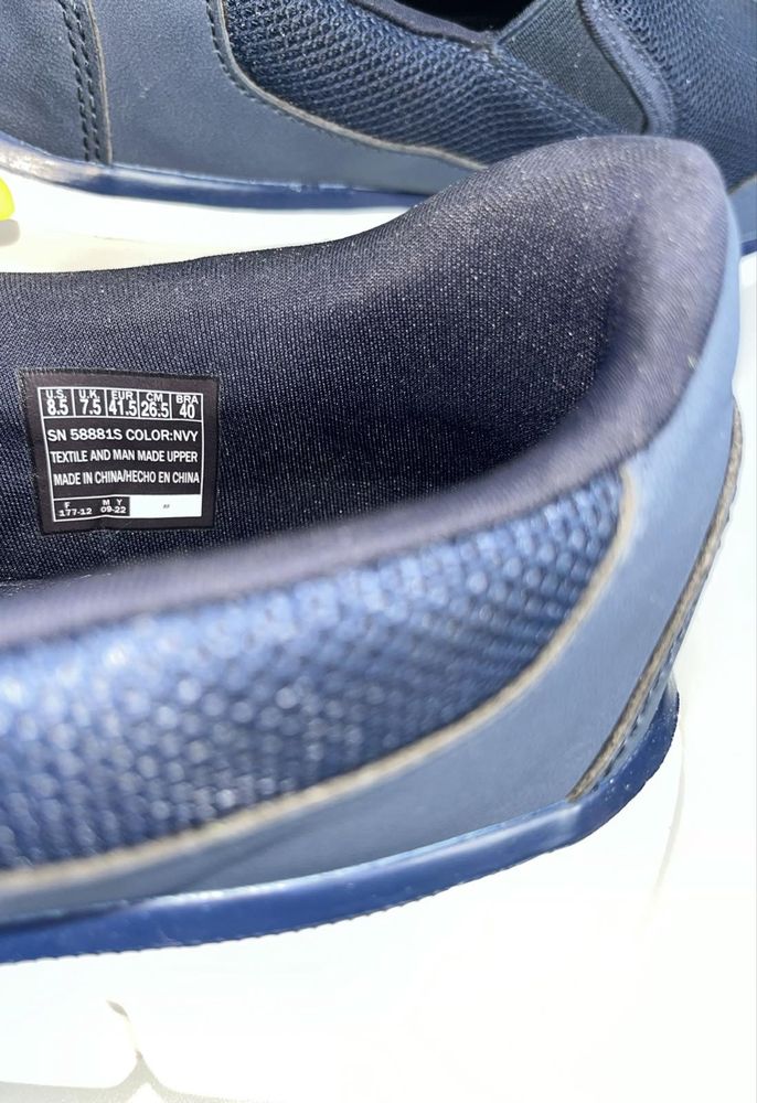 Мокасини Skechers 41.5 розмір (по стельке 26.5 см)