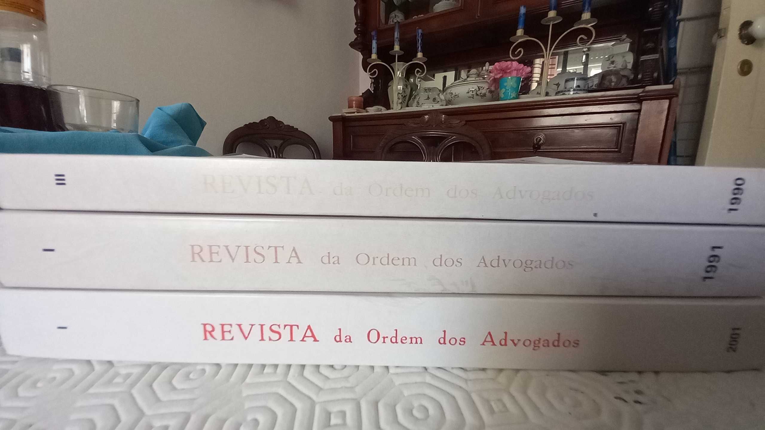 Livros ( em Direito)