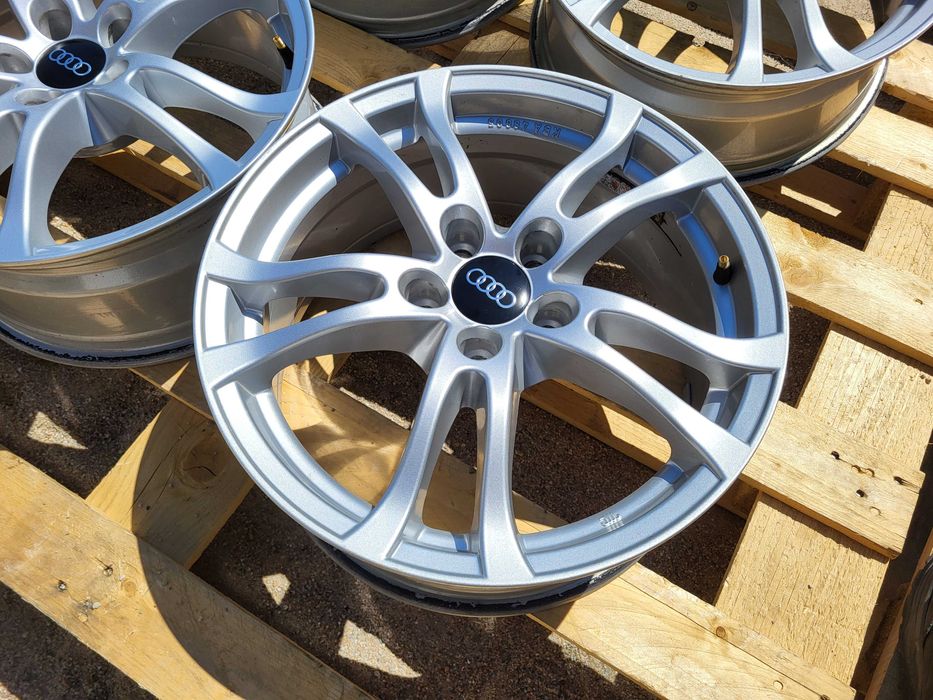 [907] Felgi aluminiowe 17 Cali 5x112 ET43 Audi A3 A4 A6