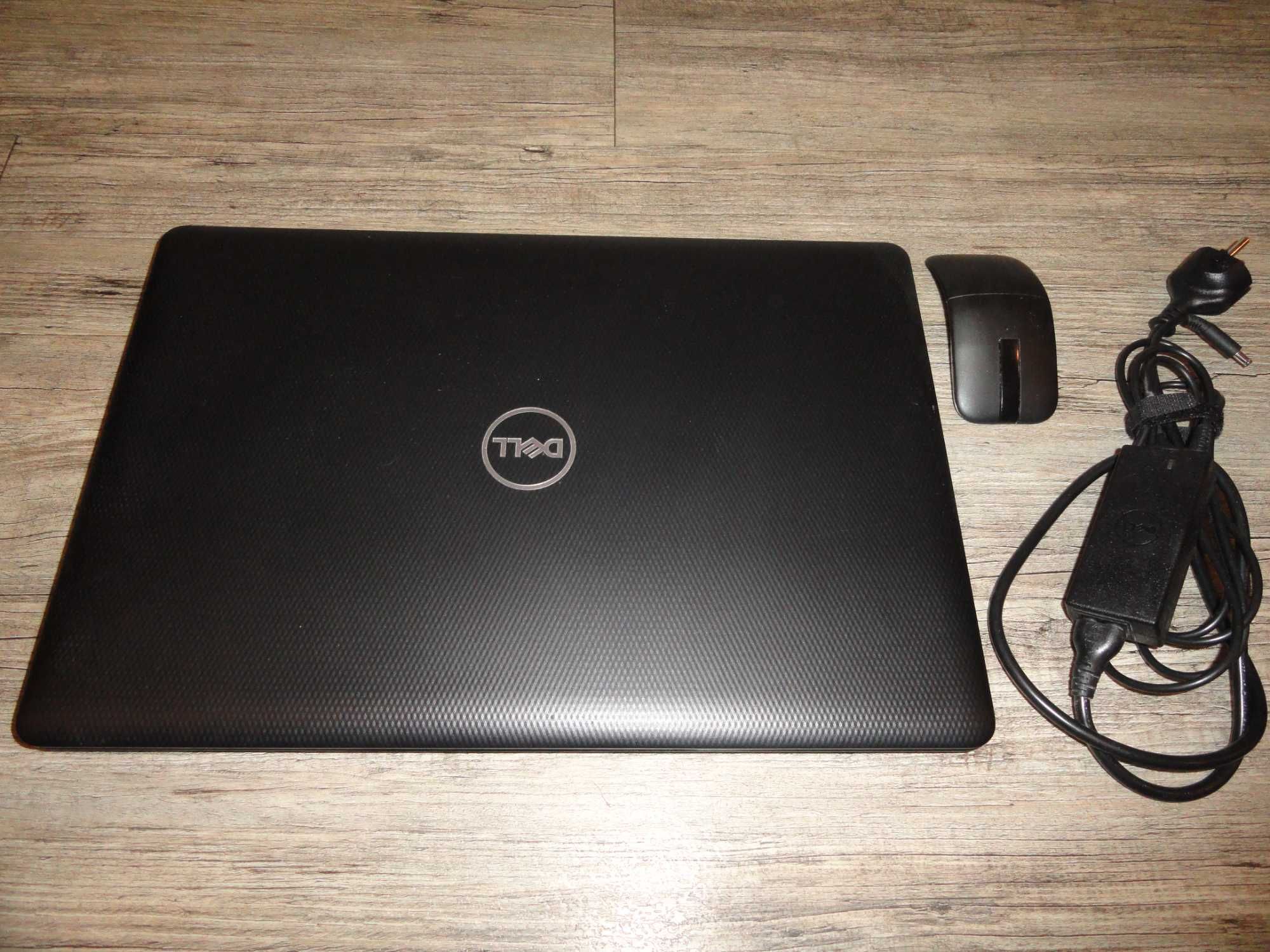 Laptop DELL Inspiron 3793