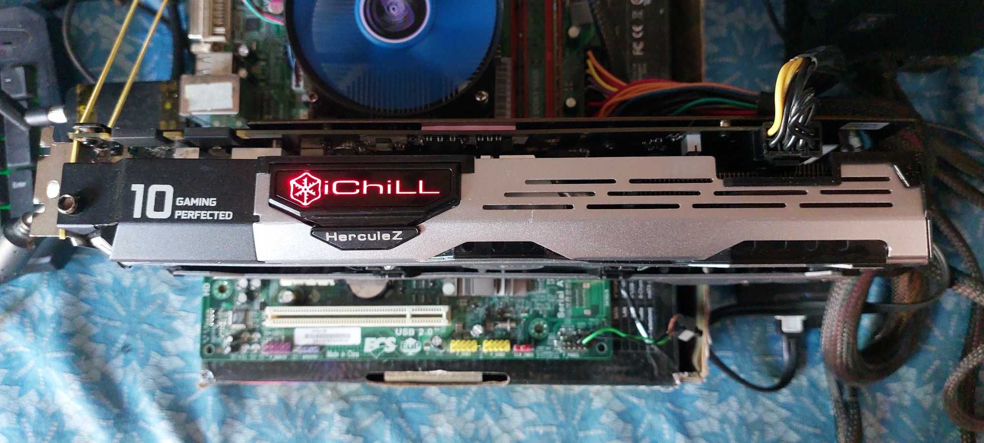 Відеокарта INNO3D GTX 1070 Ti iChill HerculeZ X3 8GB GDDR5 (256bit)