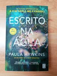 Escrito na água, de Paula Hawkins