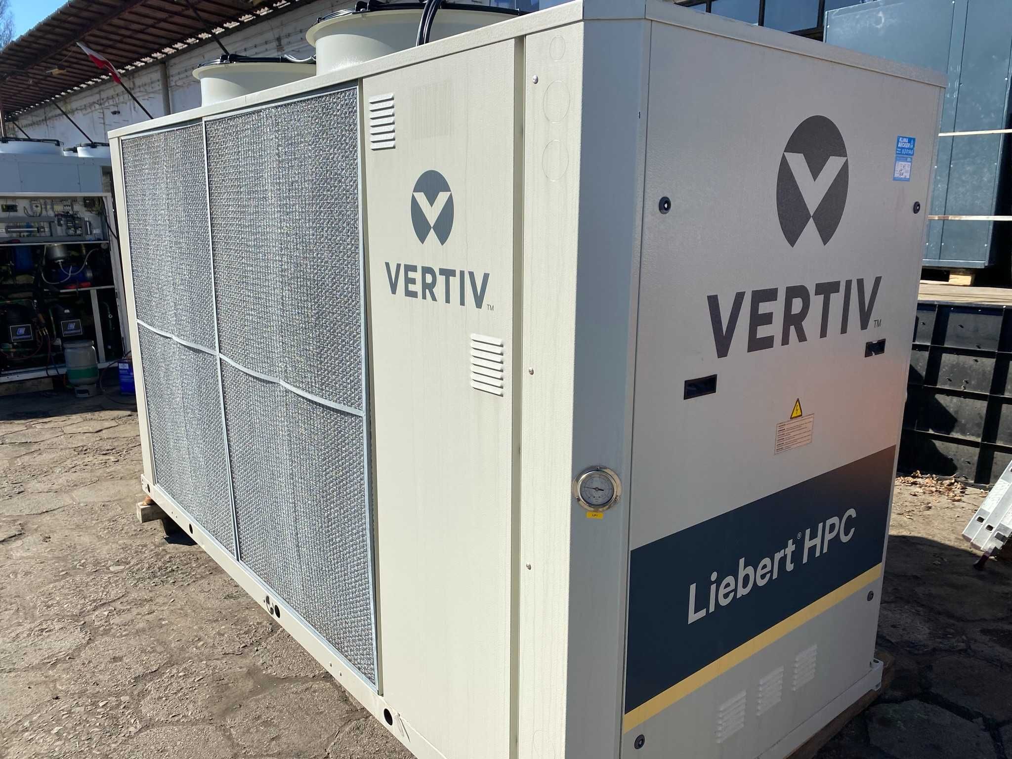 Agregat wody lodowej chiller Vertiv 120 kW z free cooling